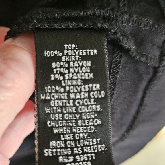 Nicole Miller size 10 black bodycon, scarfprint blue/ gold top dress. - Picture 6 of 9